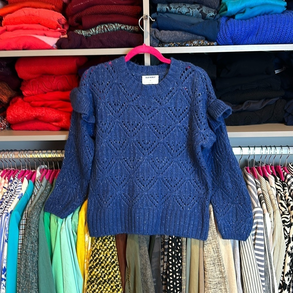 Old Navy blue with white specks long sleeve crew neck knitted sweater size XS